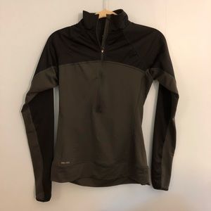 Nike Half Zip-Up
